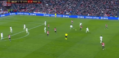 曼联欲截胡阿森纳抢小妖中锋！卡塞米罗接两年合同报价，或回巴西踢球