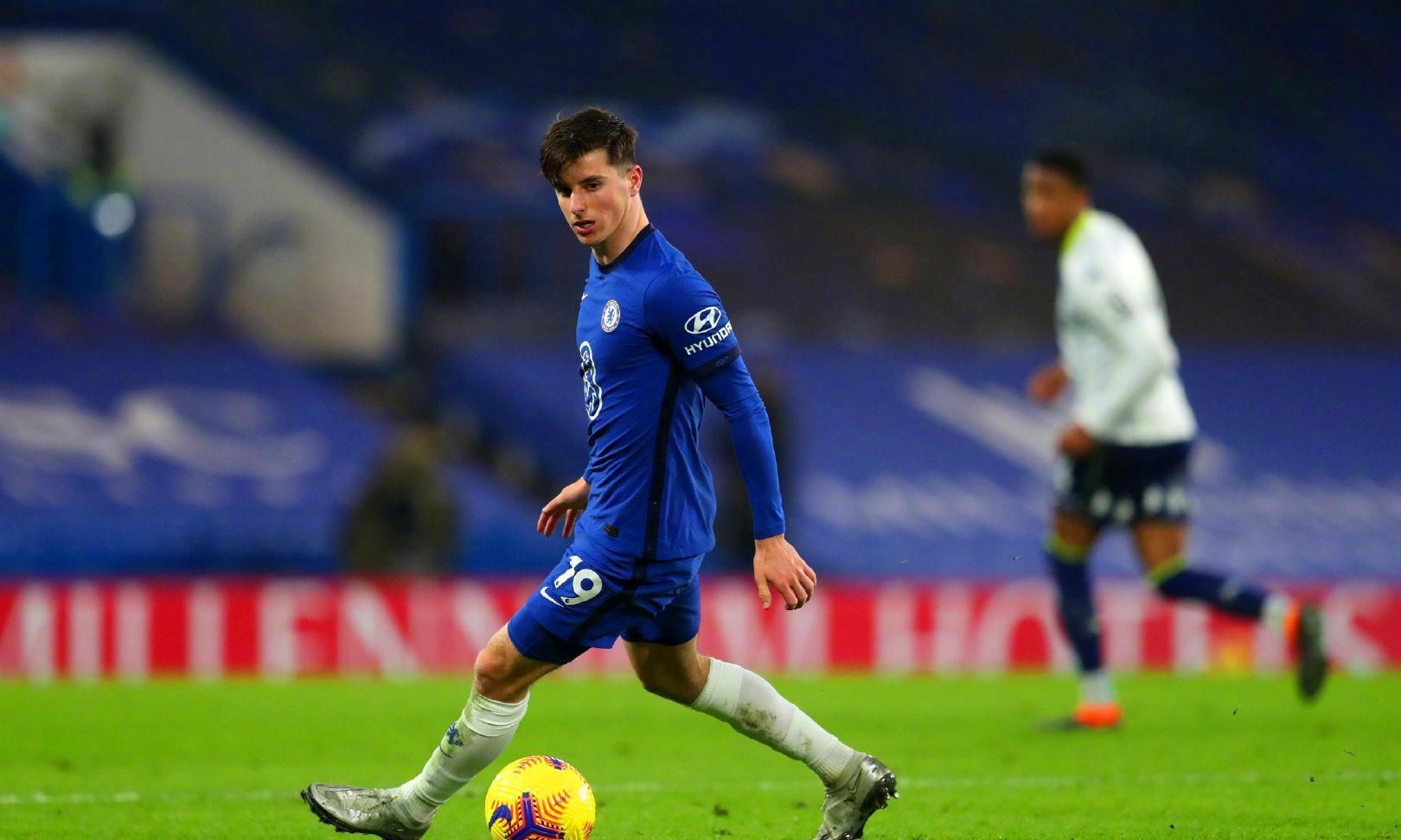 记者：弗里克取消了巴萨今天的训练，球员们前往吉达观光